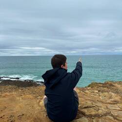 Genau, dort etwa liegt der Südpol...