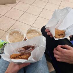 Waschen ist anstrengend, da braucht man eine kleine Stärkung