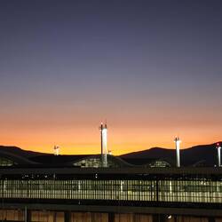 abendliche und letzte Impressionen vom Flughafen