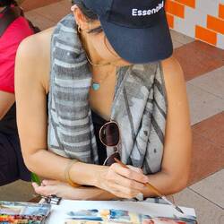 Es wird auch viel gemalt an den Straße.