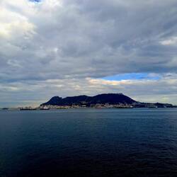Gibraltar von der Fähre aus