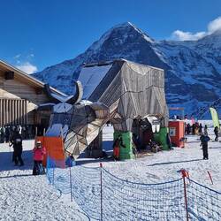 Aufm Jungfraujoch ...war mittags echt sehr warm