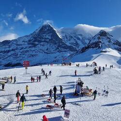 einfach eine tolle Aussicht.. die ganzen Bergnamen konnte ich mir nicht behalten 🤣