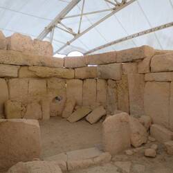 Ħaġar Qim, interior chamber