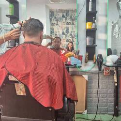 Erst mal zum Friseur