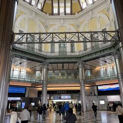 Inside Tokyo Station