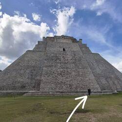 Christoph wirkt klein daneben, obwohl sie ,nur' 35 m hoch ist