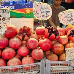 Granatapfelsaft. Lecker erfrischend.