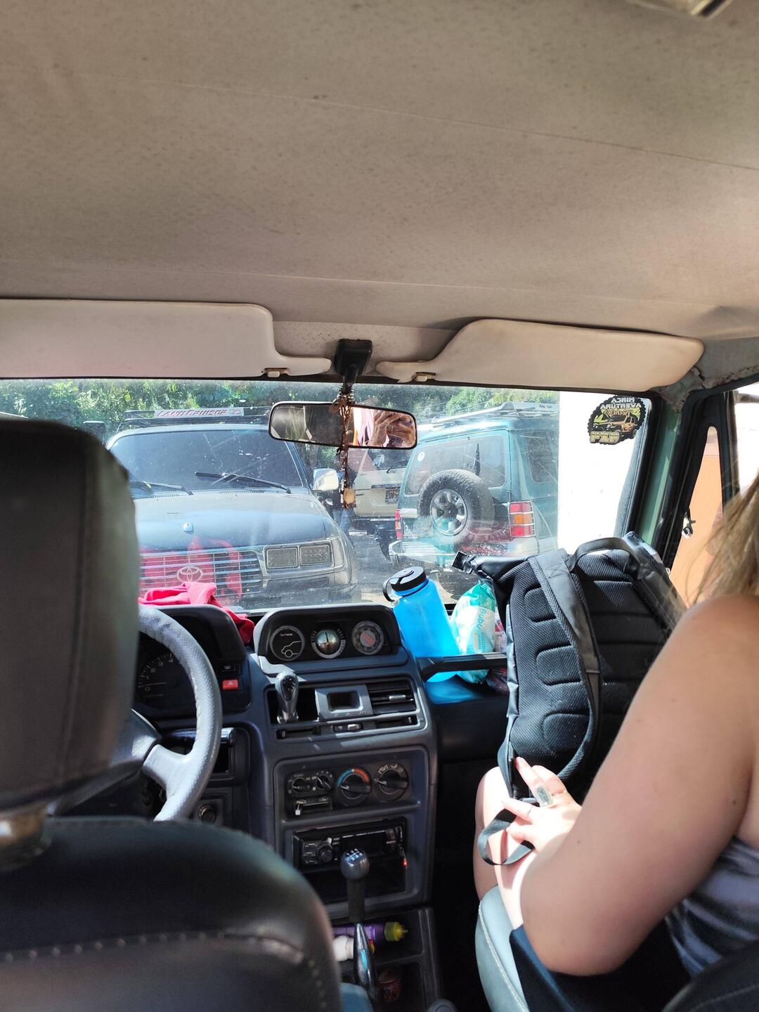 Los geht's im 4x4 durch den Regenwald 😵‍💫