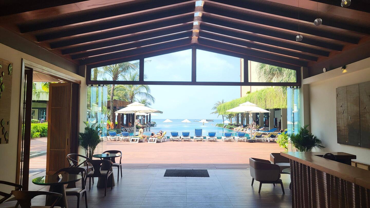 Dernière vue sur la mer depuis le lobby à Phu Quoc 🤩