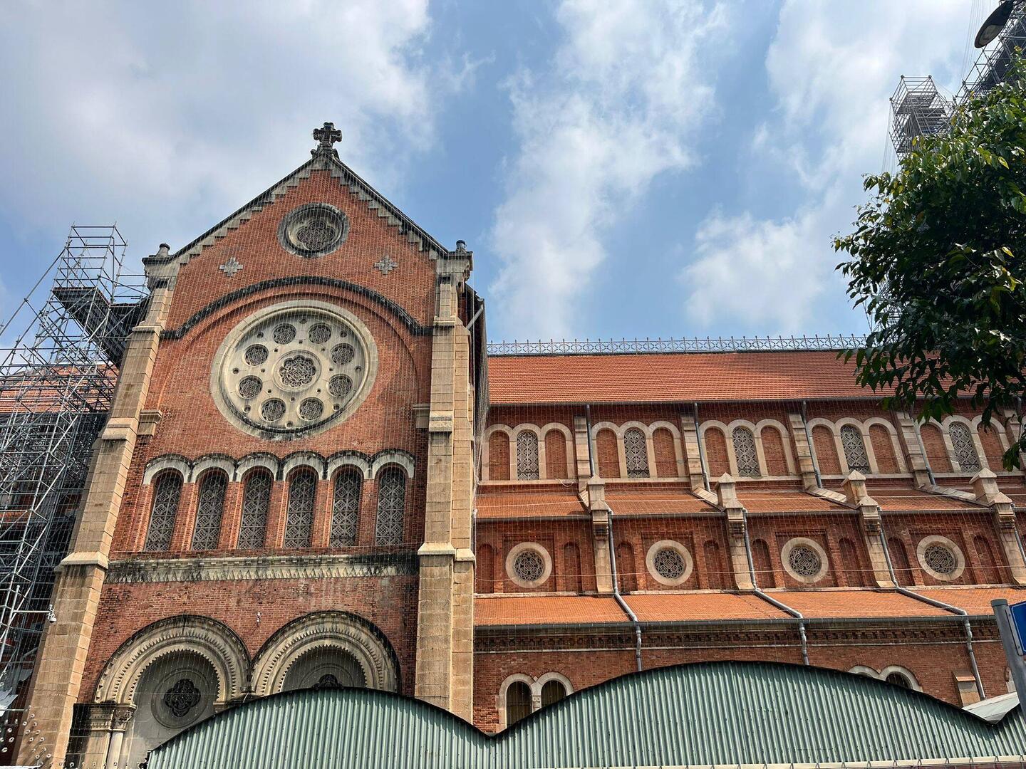 La cathédrale notre dame de saigon