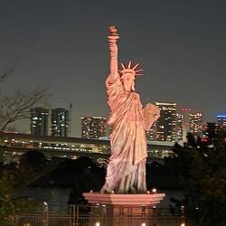 Eine Freiheitsstatue gibt es auch