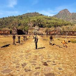 L'entrée majestueuse du Wat Phou 🥰