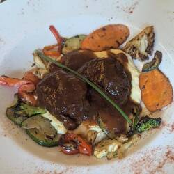 Bäckchen vom Iberico-Schwein