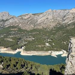 Die beste Aussicht bietet sich ganz oben von der Burg - diese ist durch das Museum erreichbar