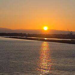 Sonnenaufgang vor dem Balkon