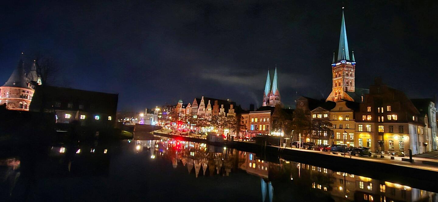 Lübeck bei Nacht ✨️