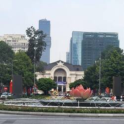 Retour à l'hôtel par l'opéra 😍