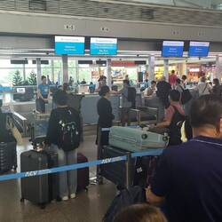 Arrivée à l'aéroport 😢