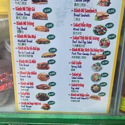 Sorry Bourdain, but I had my best bahn mi from here