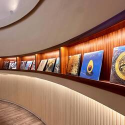 Nicht nur Bücher, hier gibt's auch Platten