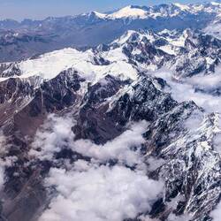 It's likely this features Mount Aconcagua, 6967 m