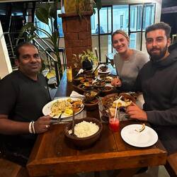 Unser lieber Guninda - er fuhr uns durch ganz Sri Lanka ❤️