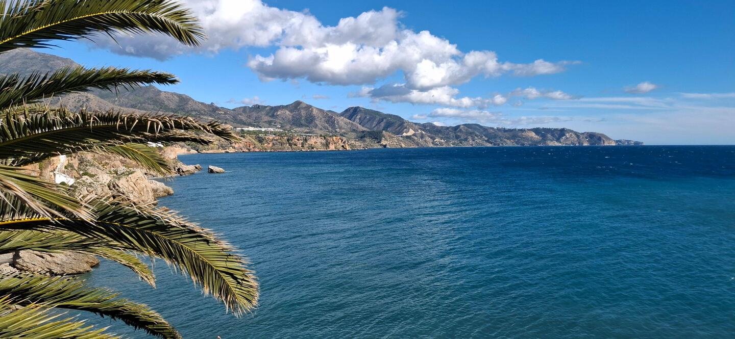 Der Blick vom Balcón de Europa