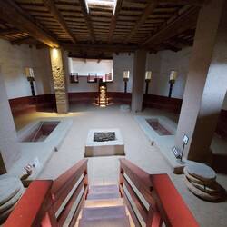 Erstaunlich geräumig innen.