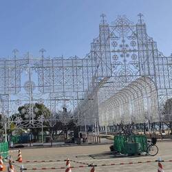 Vorbereitung (oder Abbau?) der Lichtinstallation