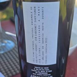 1911 Wine. Blend of 3 varieties...superb!