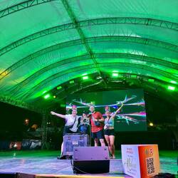 Mission: Selfie mit dem DJ 🤳🏻