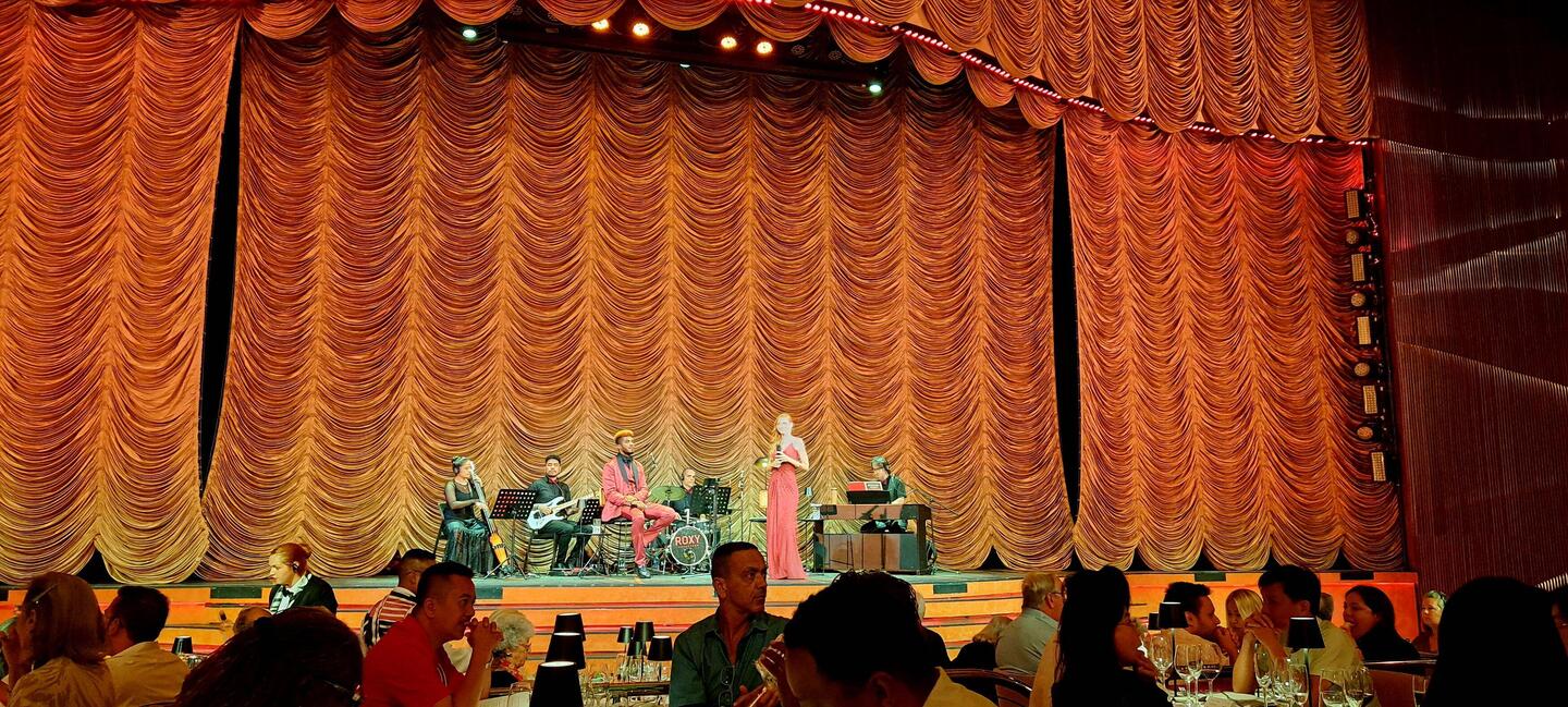 When we arrived, this group was serenading the audience before/during dinner; very elegant setting.