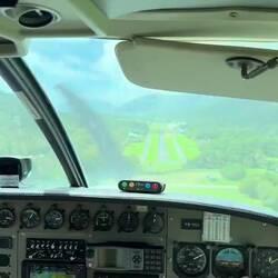 die Landung, wackelig