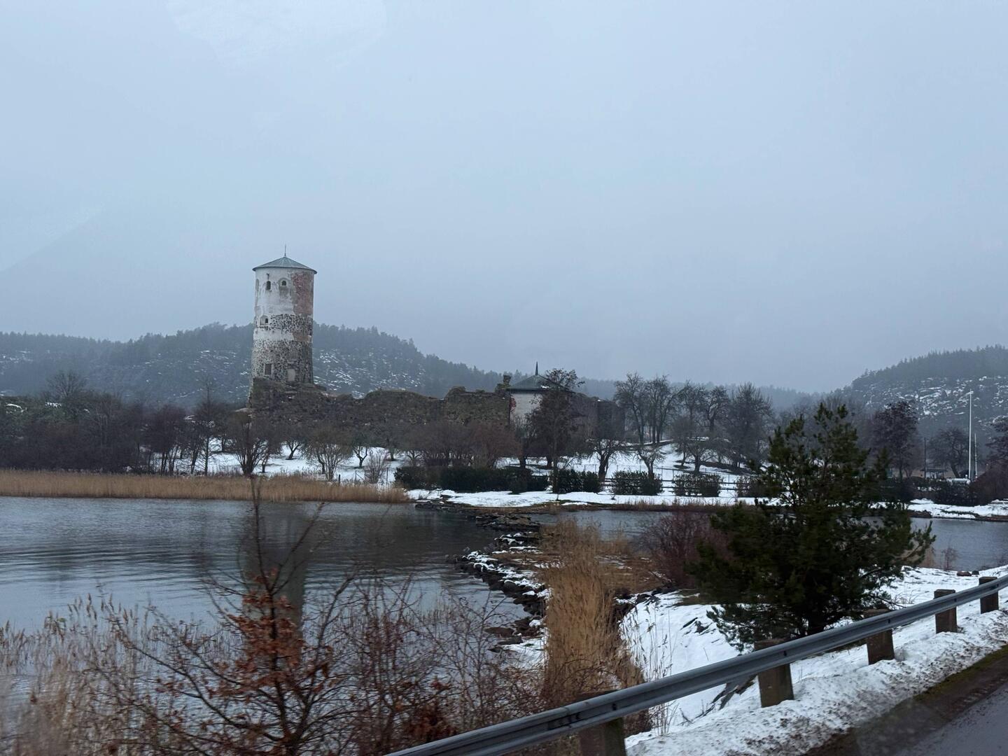 Ein letzter Blick auf die Burg Stegeborg
