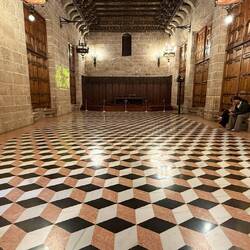 ... tolle Steinböden ...