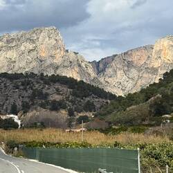 Nach Valencia fahren wir nicht den kürzesten Weg über die Autobahn ...