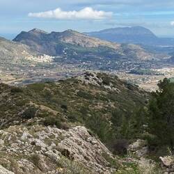 ... qualvoll zu fahren: Schmale Straßen, bestens ausgebaut aber ...
