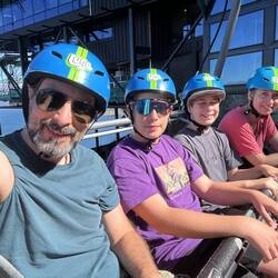 Mit unseren hübschen Luge-Helmen