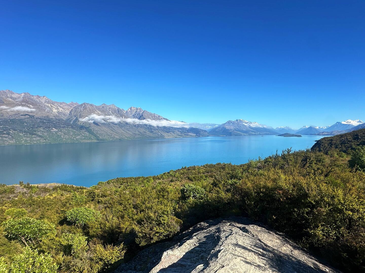 Lake Wakatipu auf der Fahrt nach Glenorchy