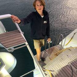 Bent am Ausbessern..