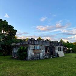 Veel van dit soort verlaten huisjes