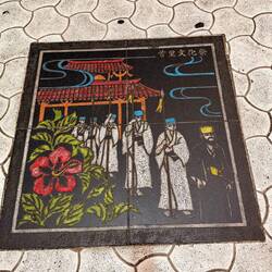 Mosaik auf dem Gehweg