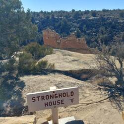 Die Reste von Stronghold House.