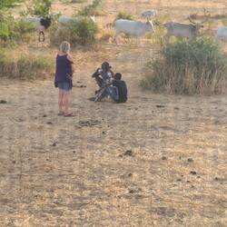 Ist ja warm. Sie haben sich sehr bedankt