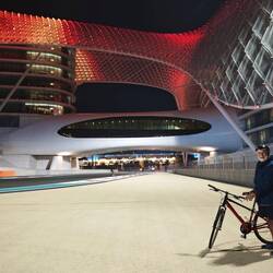 Como Verstappen en bici