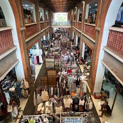 So viel Touristen-Gerödel und kaum Touristen