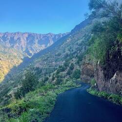 an den ganz kniffligen Stellen wollte ich lieber beim Fahren nicht auch noch fotografieren. 😁