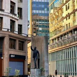 Ehemaliger Präsident 1910-14 mit Selfie-Handhaltung 🤣