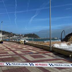 Küstenbereiche, Strandzugänge sind noch gesperrt ...